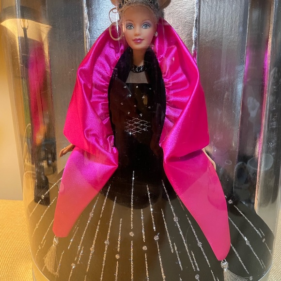 1998 Mattel Holiday Barbie in Box, Collectible Barbie Doll - Picture 3 of 7